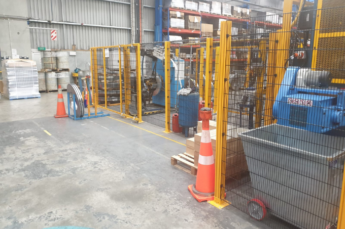 SlotPro Website – Case Study Images (16) Modular guarding system protects workers from machinery hazards